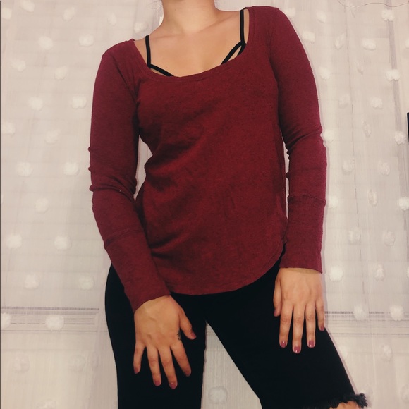 Bergundy urban outfitters long sleeve - Picture 3 of 3
